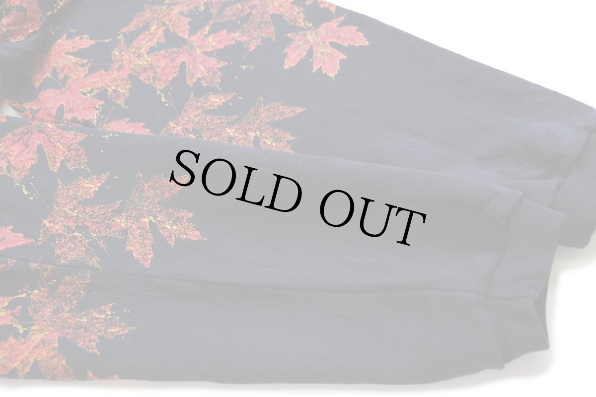 画像6: 90s USA製 Artisans カエデ アート レイヤードネック スウェット 黒 XL (6)