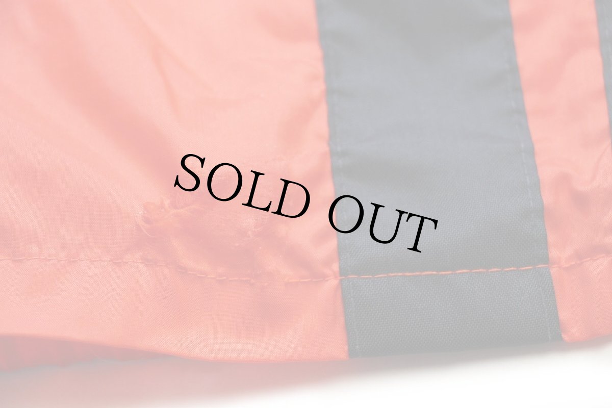 画像8: 70s Bonner COBRE TIRE パッチ付き スタンドカラー ナイロン レーシングジャケット オレンジ XL (8)