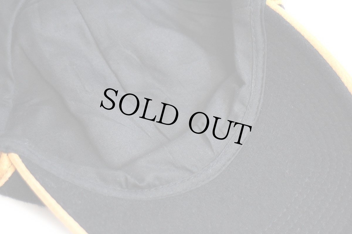 画像10: STOCKHOLMS AKERI AB 刺繍 耳当て付き ウール×レザーキャップ 黒×茶 (10)