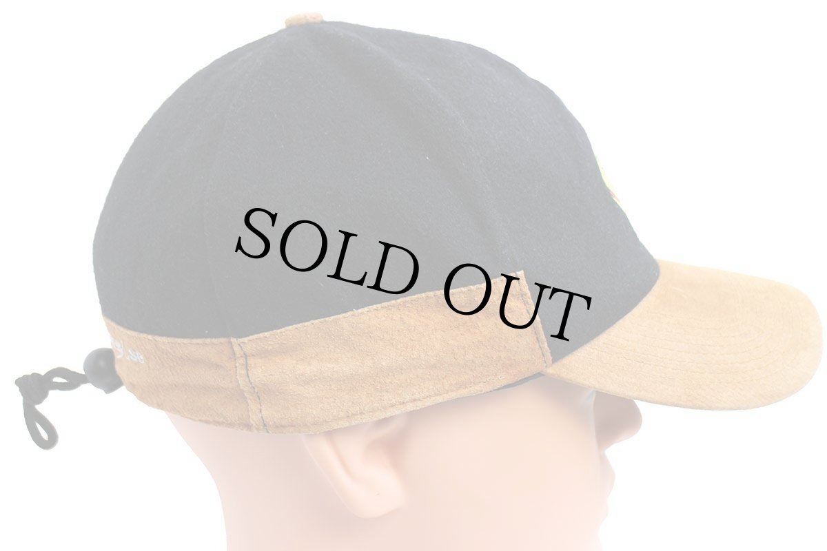 画像4: STOCKHOLMS AKERI AB 刺繍 耳当て付き ウール×レザーキャップ 黒×茶 (4)