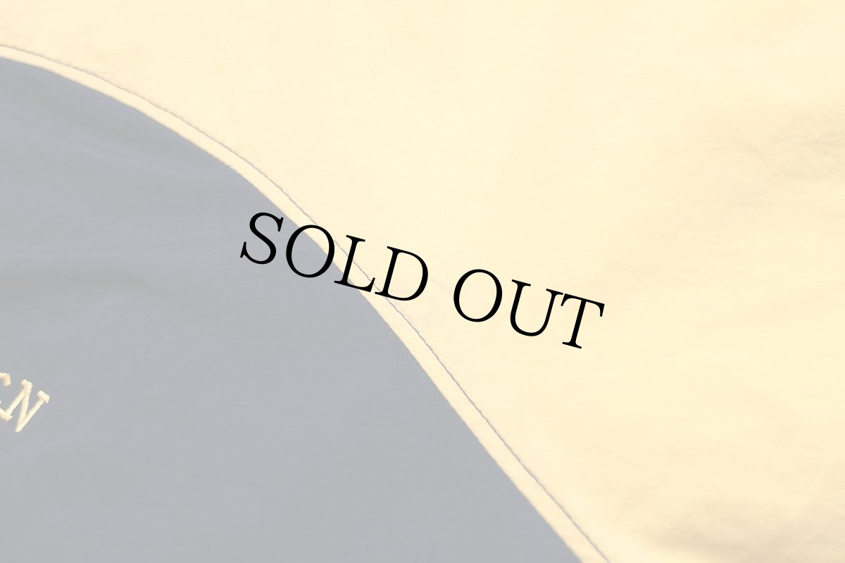 画像8: 90s USA製 LAWMEN BASEBALL 刺繍 ツートン アシンメトリー キルティングライナー ナイロンジャケット 黒×黄 XL (8)