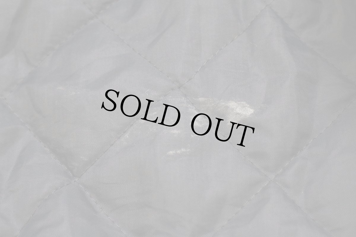 画像9: 90s USA製 LAWMEN BASEBALL 刺繍 ツートン アシンメトリー キルティングライナー ナイロンジャケット 黒×黄 XL (9)