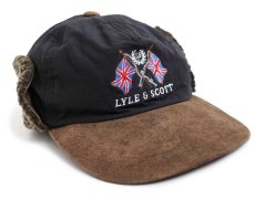 画像1: LYLE&SCOTT ユニオンジャック 刺繍 ツートン 切り替え ボア耳当て付き ナイロン×レザーキャップ 黒×茶 (1)