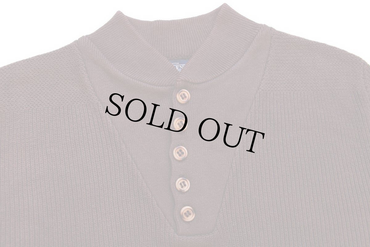 画像3: 80s USA製 LANDS'ENDランズエンド 5ボタン ヘンリーネック コットンニット セーター 焦げ茶 L-T (3)