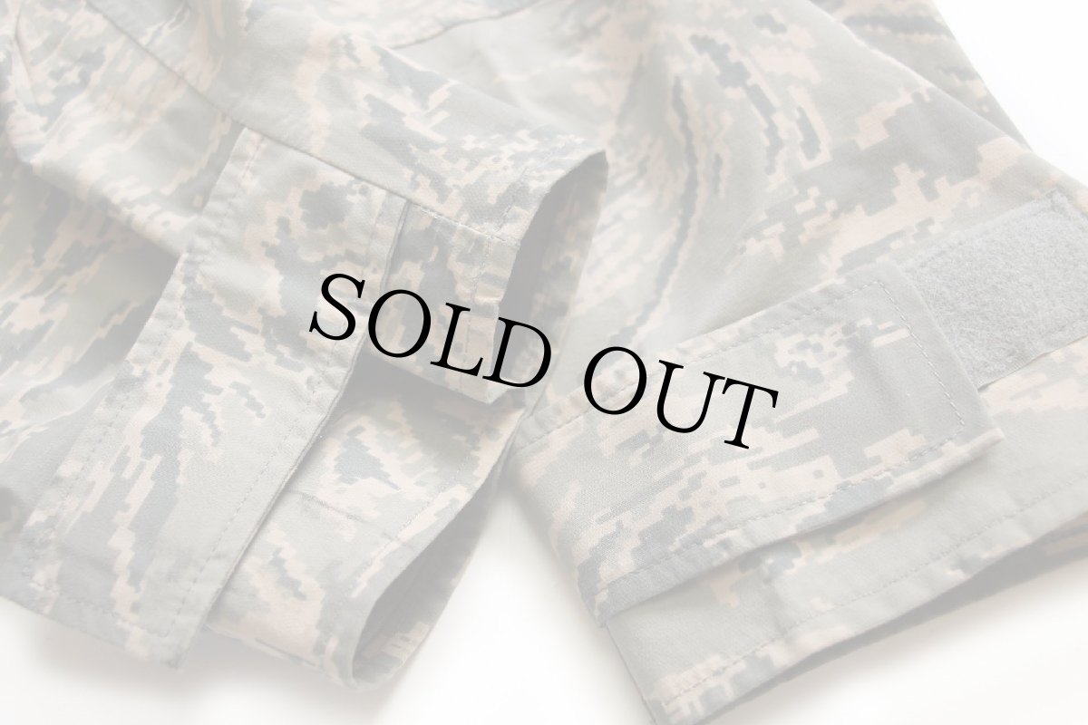 画像6: 00s 米軍 USAF APECS ABU デジタル タイガーカモ GORE-TEXゴアテックスパーカー M-R (6)