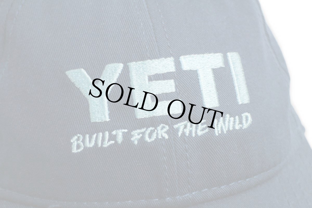 画像5: YETI BUILT FOR THE WILD ロゴ刺繍 コットンキャップ 紺 (5)