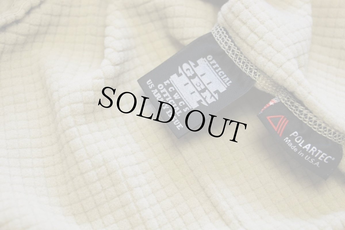 画像6: デッドストック★00s 米軍 ECWCS GEN3 LEVEL2 POLARTEC グリッドフリースシャツ サンドベージュ M-R (6)