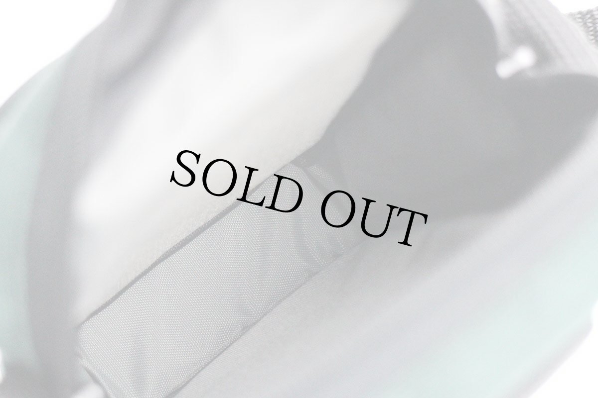 画像8: 90s USA製 tamracタムラック ナイロン カメラ ショルダーポーチ 緑 (8)