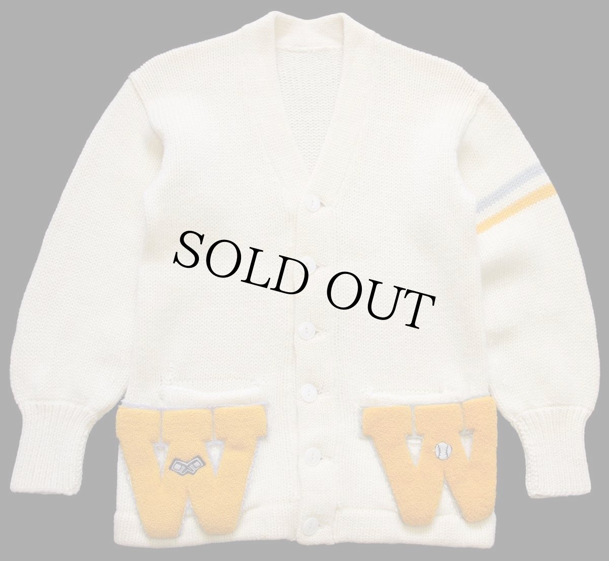 画像1: 50s UNKNOWN パッチ付き ローゲージ ウールニット レタードカーディガン アイボリー (1)