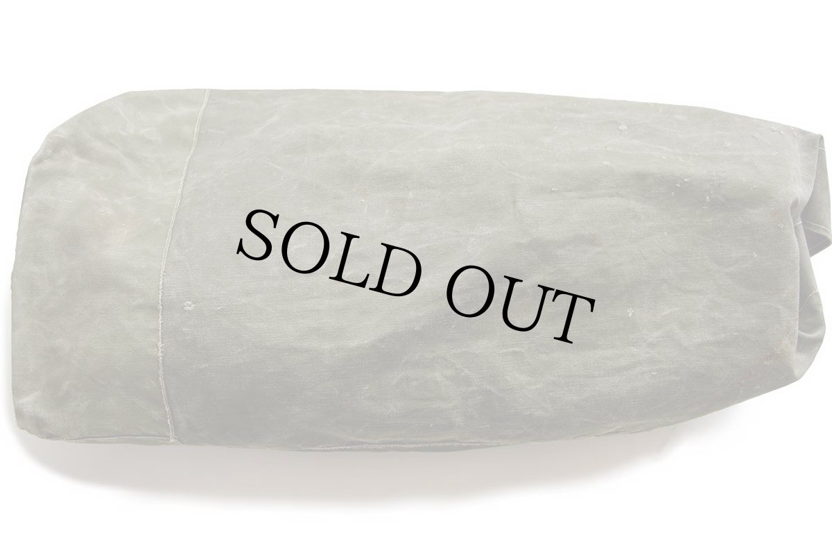 画像2: 40s 米軍 US ステンシル ダメージ コットン キャンバス ダッフルバッグ オリーブドラブ (2)