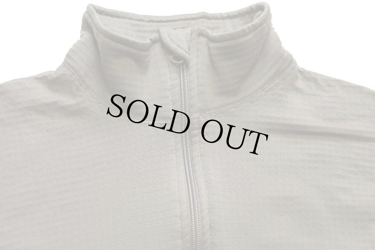 画像3: 米軍 ECWCS GEN3 LEVEL2 グリッドフリースシャツ コヨーテブラウン (3)