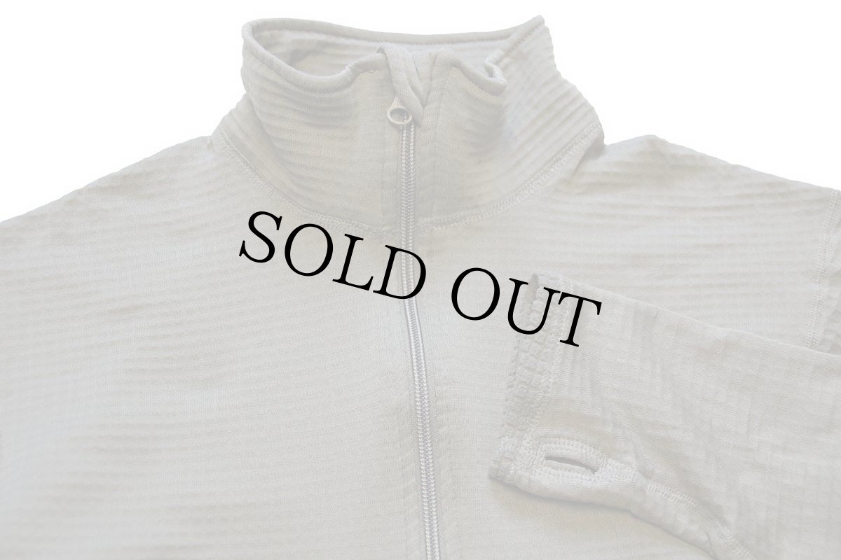 画像3: 18 米軍 ECWCS GEN3 LEVEL2 グリッドフリースシャツ コヨーテブラウン S-S (3)