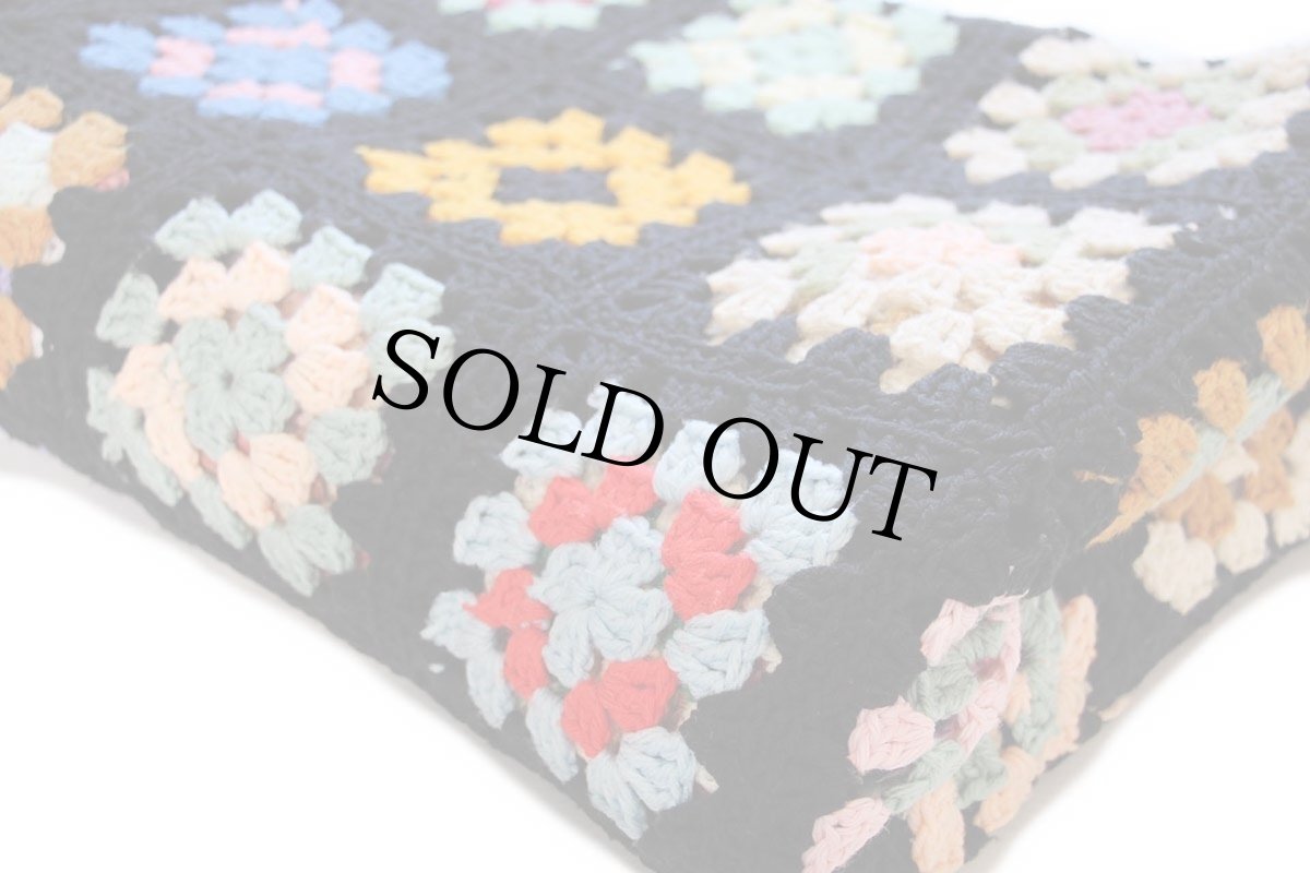 画像5: スクエア モチーフ ニット グラニー ブランケット 黒 大判★カギ編み (5)