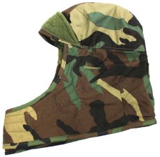 画像2: 90s 米軍 U.S.ARMY ピンズ付き ウッドランドカモ ヘルメットライナー キャップ 7 1/4 (2)