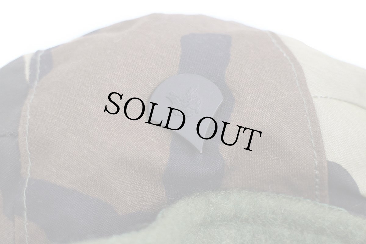 画像5: 90s 米軍 U.S.ARMY ピンズ付き ウッドランドカモ ヘルメットライナー キャップ 7 1/4 (5)