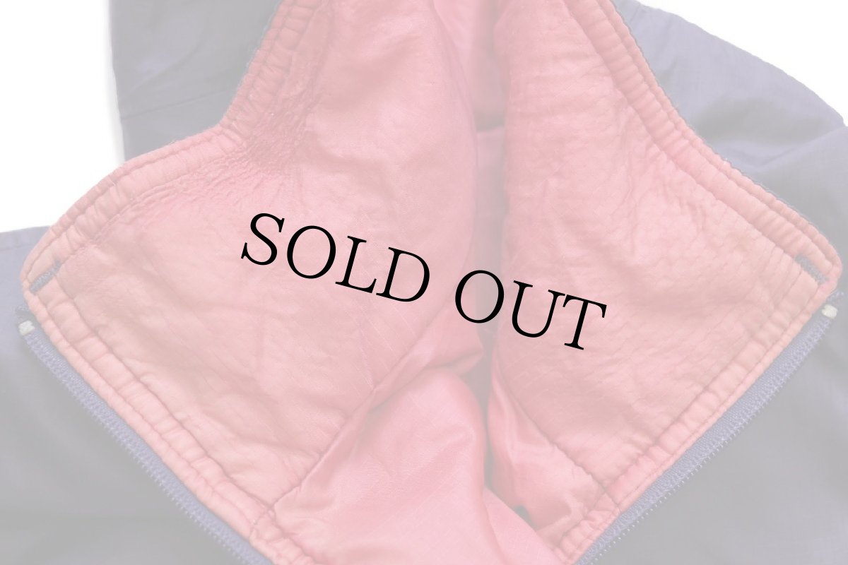 画像7: 90s USA製 patagoniaパタゴニア ナイロン プルオーバー パフボールジャケット リーガルパープル×バーントチリ L (7)