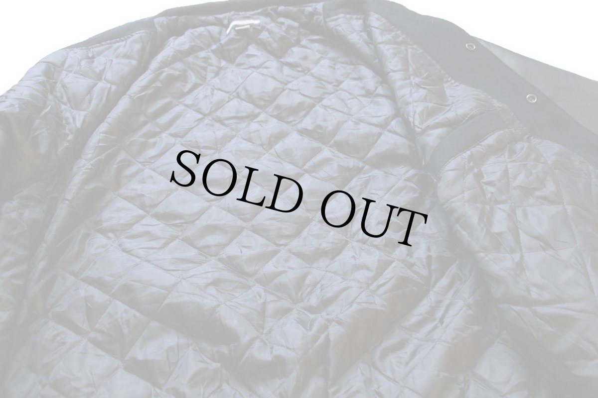 画像6: 00s USA製 PORSCHE ポルシェ ロゴ刺繍 キルティングライナー メルトン ウール 袖革スタジャン 黒 XL★ジャケット (6)