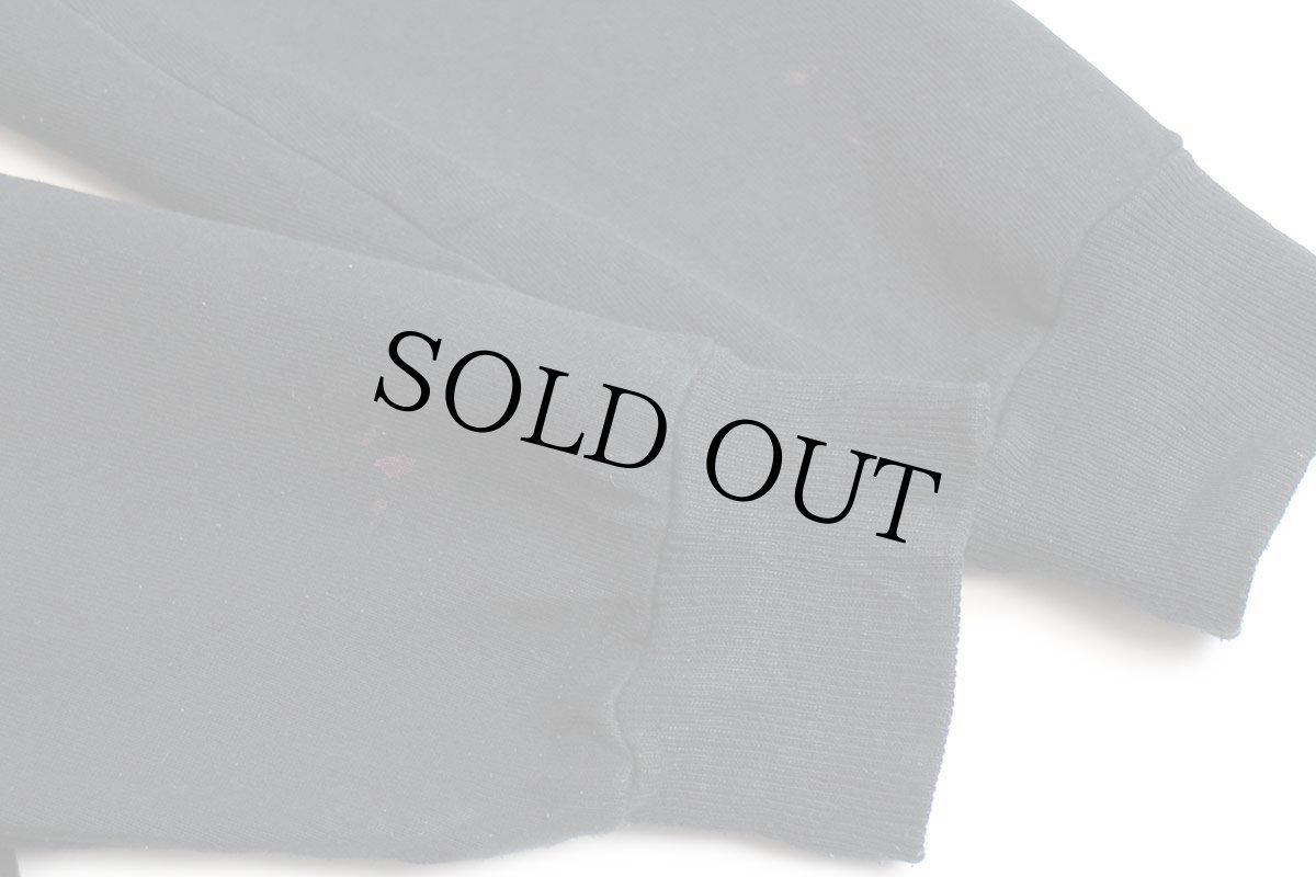 画像7: 80s USA製 RUSSELLラッセル RANGER ひび割れプリント ペンキ飛び 前V スウェット 黒 S (7)