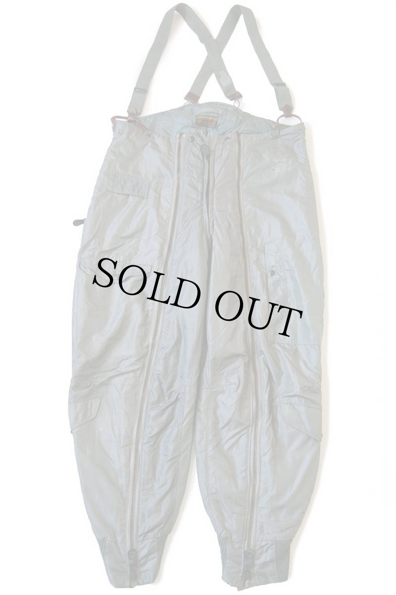 画像2: 50s 米軍 USAF A-11D ナイロン フライトパンツ サスペンダー付き セージグリーン 40 (2)