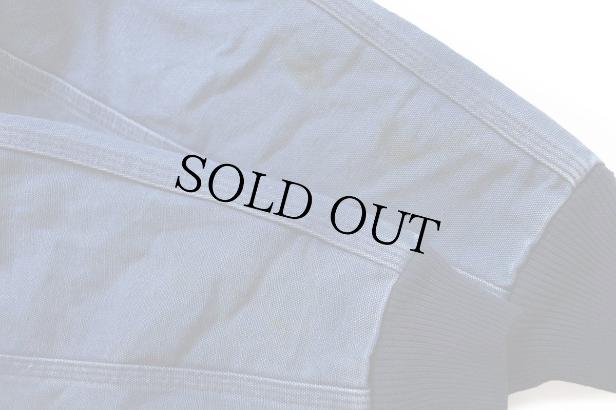 画像6: 00s USA製 carharttカーハート 裏サーマル ダック地 アクティブジャケット パーカー 薄紺 M (6)