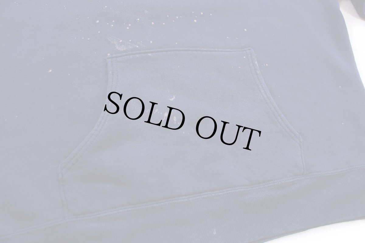 画像7: 00s AMERICAN ROOFING SUPPLY バックプリント ブリーチ飛び スウェットパーカー ボロ ナス紺 フェード L★フーディー (7)