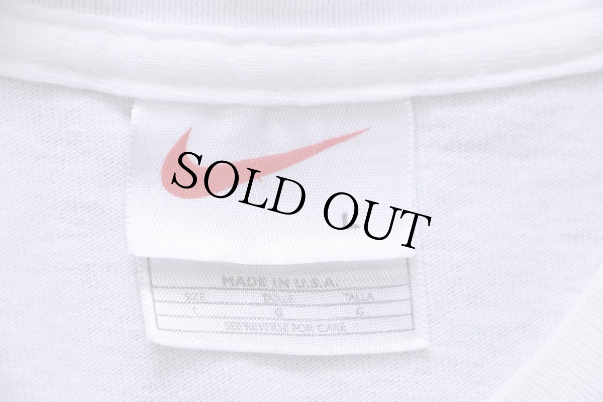 画像4: 90s USA製 NIKEナイキ NBA LOS ANGELES LAKERS レイカーズ パッチ&袖プリント コットン 長袖Tシャツ 白 L (4)