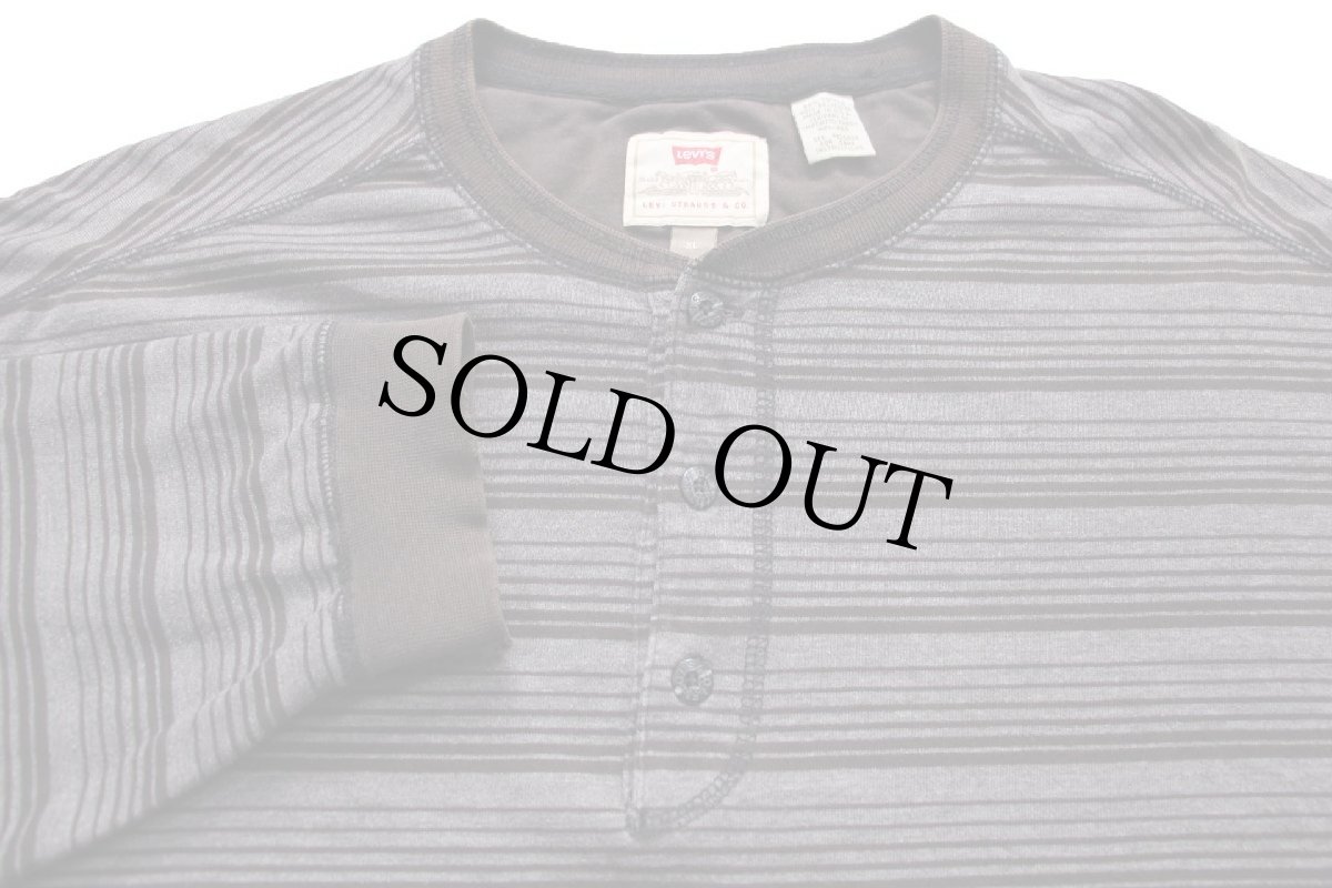画像4: 90s USA製 Levi'sリーバイス ランダムボーダー ヘンリーネック 長袖Tシャツ グレー XL (4)