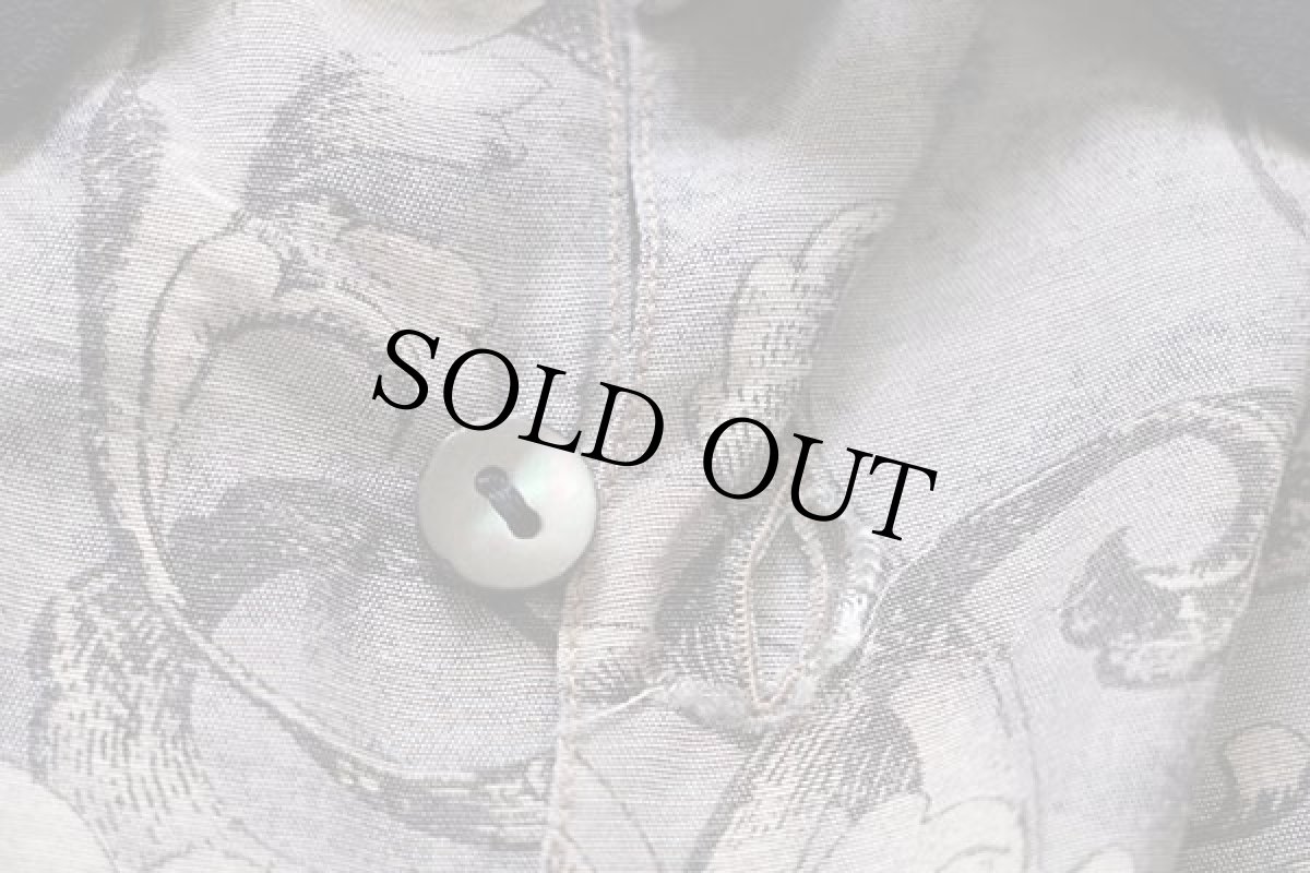 画像6: 90s イタリア製 VESTIUM OFFICINA アート 総柄 レーヨン混 シャツ 42 (6)