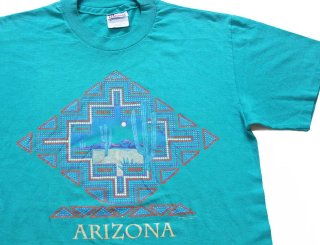90s USA製 Hanes Utah サボテン ネイティブ柄 アート Tシャツ 紫 90s USA製 Hanes Utah サボテン ネイティブ柄 アート Tシャツ 紫