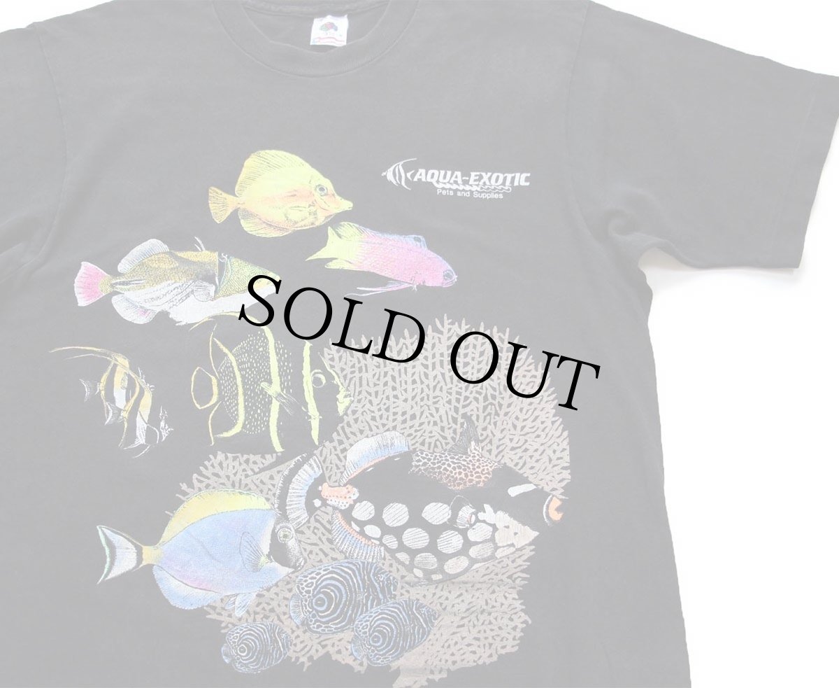 画像1: 90s USA製 AQUA-EXOTIC 熱帯魚 蛍光 両面プリント アート コットンTシャツ 黒 L (1)