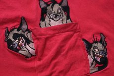 画像5: 90s USA製 THE LION KING ライオンキング シェンジ 刺繍 ポケット付き コットンTシャツ 赤 XL (5)