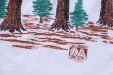 画像4: 90s USA製 WASHINGTON 森林 アート 両面プリント コットンTシャツ 白 L (4)