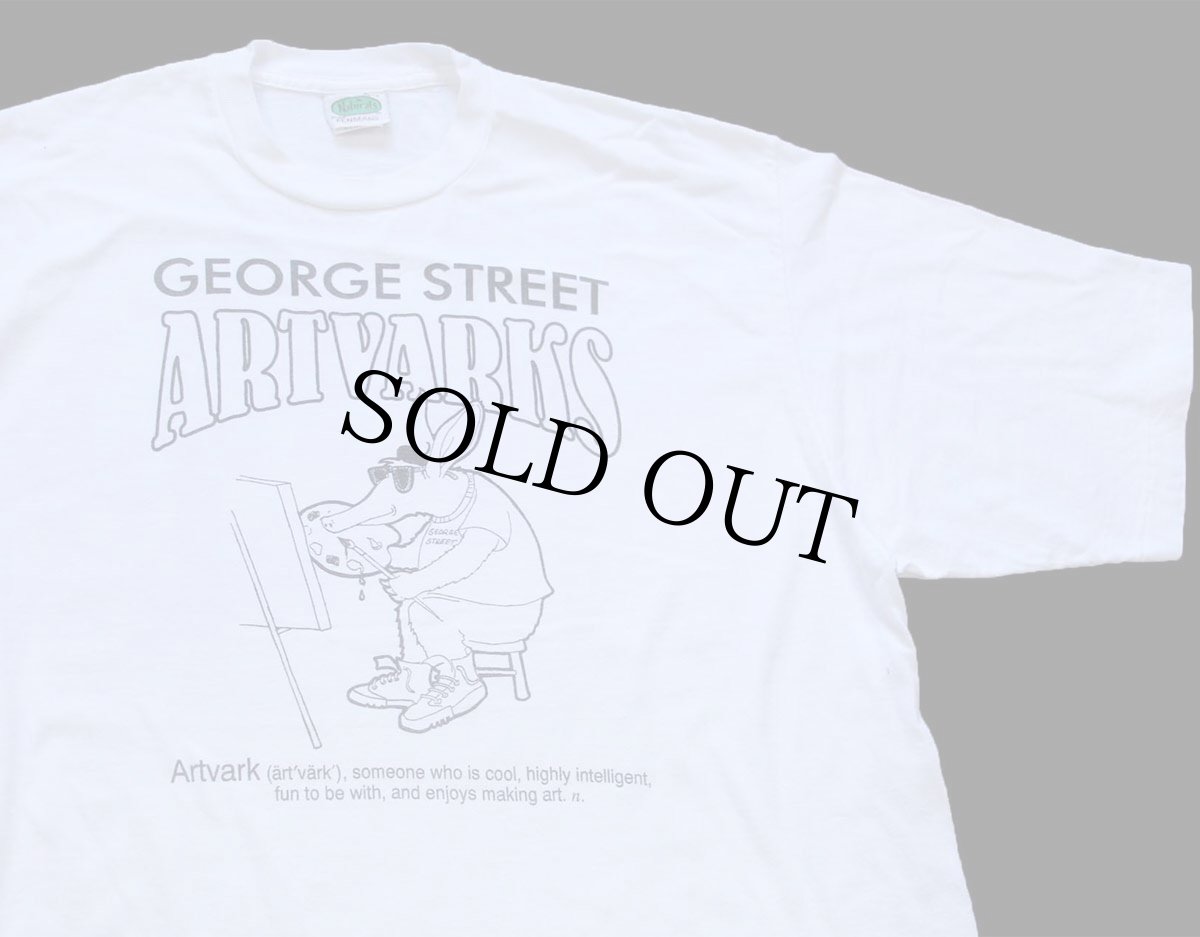 画像1: 90s カナダ製 GEORGE STREET ARTVARKS アンティーク アートフレーム 両面プリント コットンTシャツ 白 XL (1)