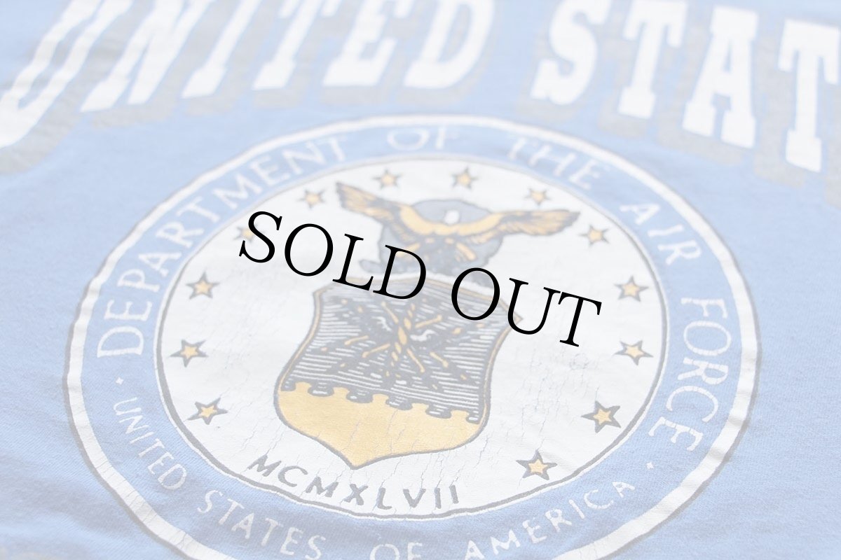 画像4: 90s USA製 UNITED STATES AIR FORCE ロゴ ひび割れプリント コットンTシャツ 青 L (4)