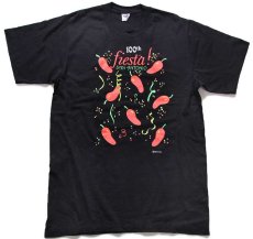 画像2: 90s USA製 Leeリー 100th Fiesta! SAN ANTONIO トウガラシ 蛍光プリント コットンTシャツ 黒 L (2)