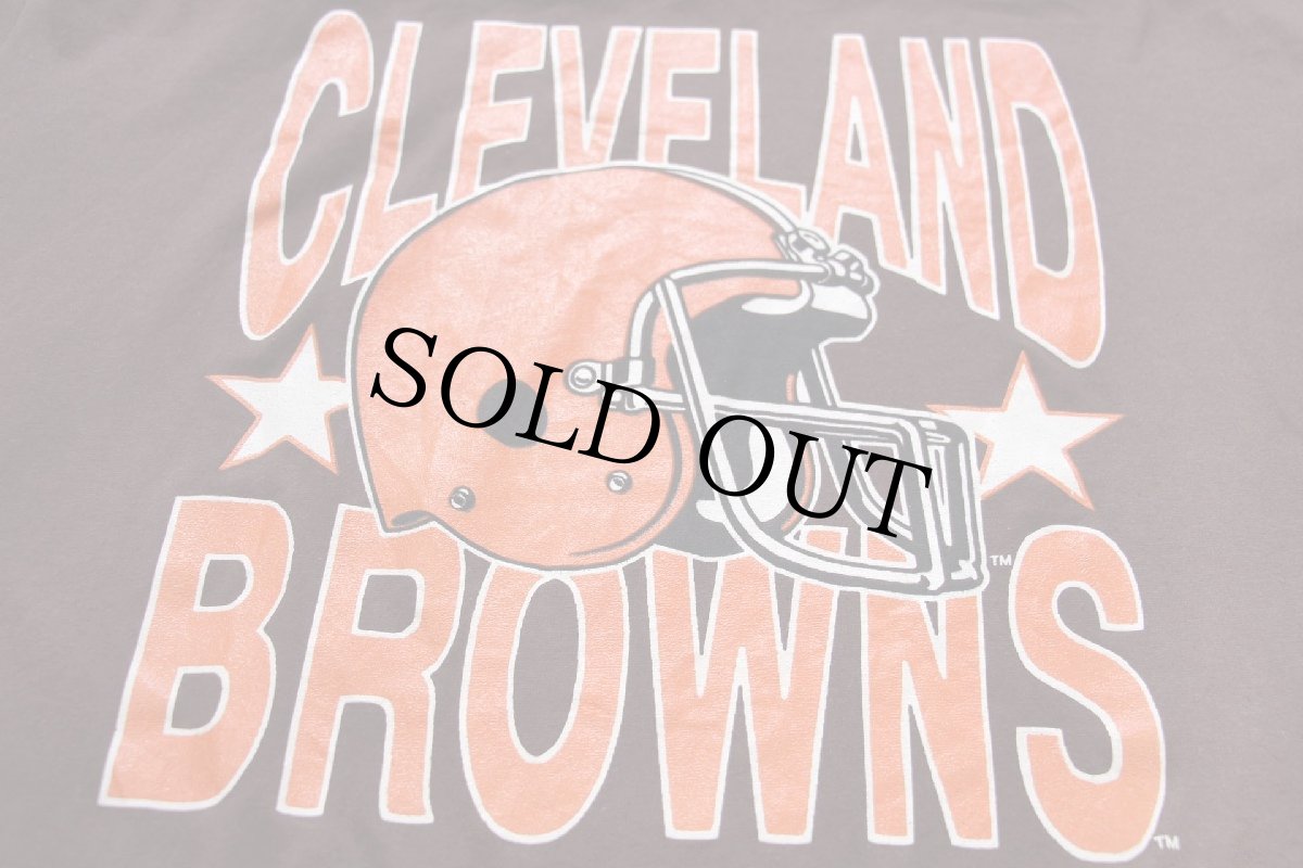 画像4: 80s USA製 NFL CLEVELAND BROWNS Vネック フットボールTシャツ 焦げ茶 XL (4)