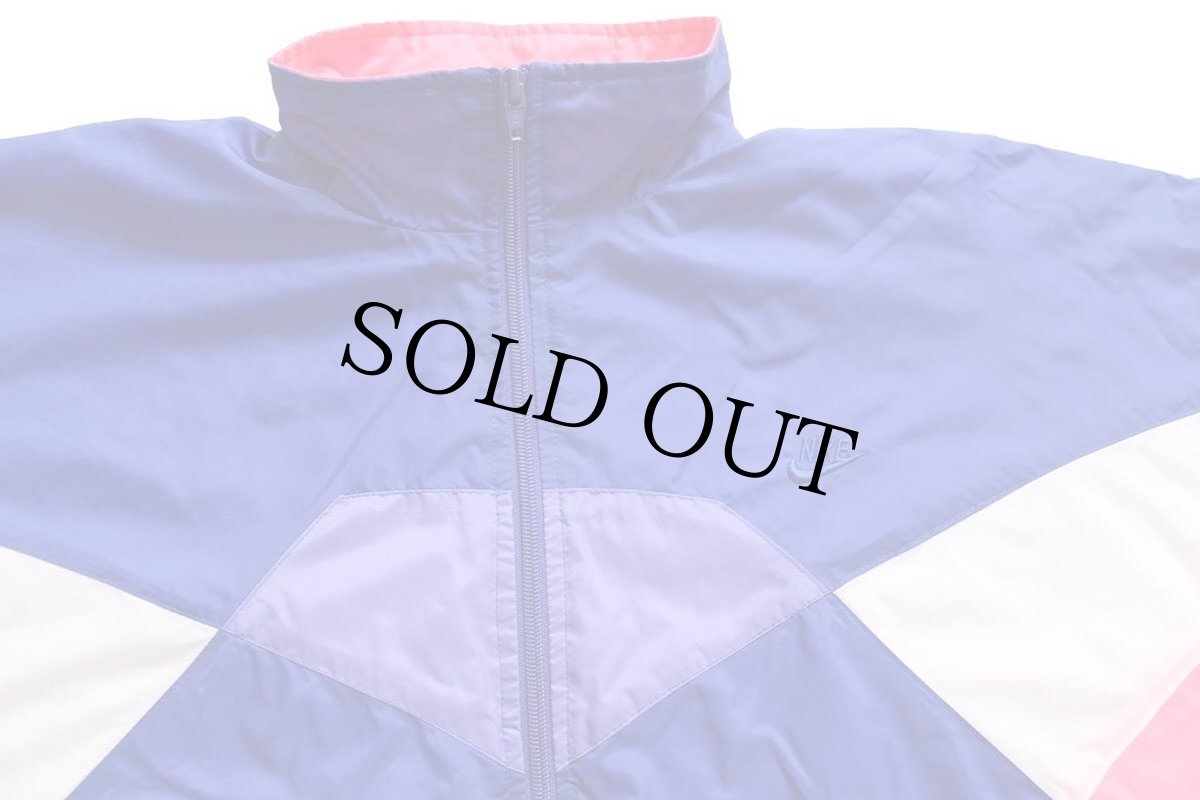 画像3: 90s NIKEナイキ ロゴ刺繍 マルチカラー アシンメトリー ナイロンジャケット 蛍光 M (3)