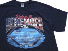 画像1: Riding to REMEMBER US ARMY NAVY AIR FORCE MARINES FIREFIGHTER POLICE ロゴ 両面プリント コットンTシャツ 黒 L (1)