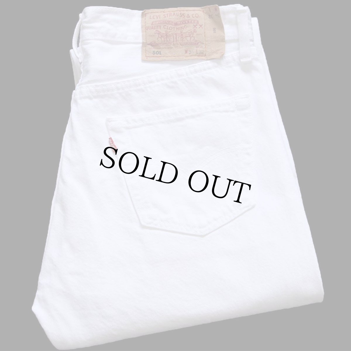 画像1: 90s 英国製 Levi'sリーバイス 501 ホワイト デニムパンツ W34 L32★ユーロ (1)