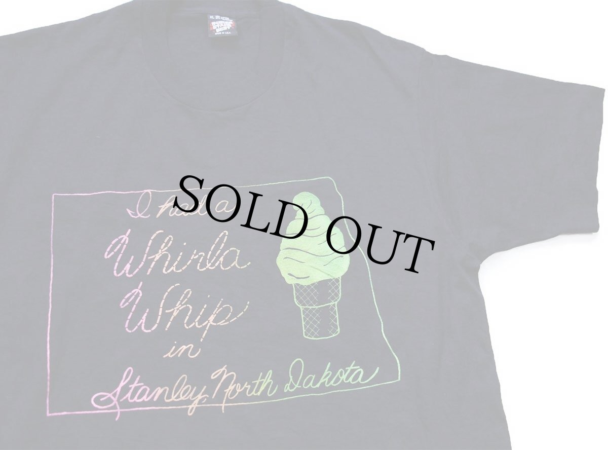 画像1: 90s USA製 I had a Whirl Whip in Stanley North Dakota ソフトクリーム 蛍光プリント Tシャツ 黒 XL (1)