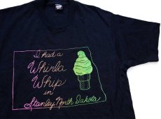 画像1: 90s USA製 I had a Whirl Whip in Stanley North Dakota ソフトクリーム 蛍光プリント Tシャツ 黒 XL (1)