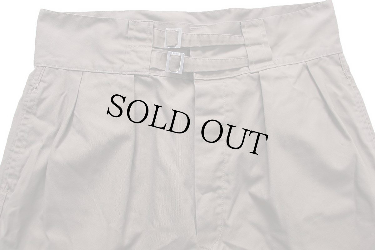 画像3: 00s イタリア軍 ツータック コットンツイル グルカショーツ ショートパンツ グレーブラウン 1★B (3)