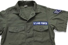 画像3: 70s 米軍 U.S.AIR FORCE パッチ付き 半袖 コットンサテン ユーティリティシャツ カスタム オリーブ 15.5 (3)