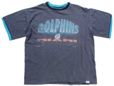 画像2: 90s USA製 SALEM NFL MIAMI DOLPHINS レイヤードネック&スリーブ コットンTシャツ 黒 フェード XL (2)