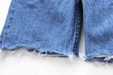 画像7: 90s USA製 Levi'sリーバイス 501 カットオフ デニム ショートパンツ w32★ショーツ (7)
