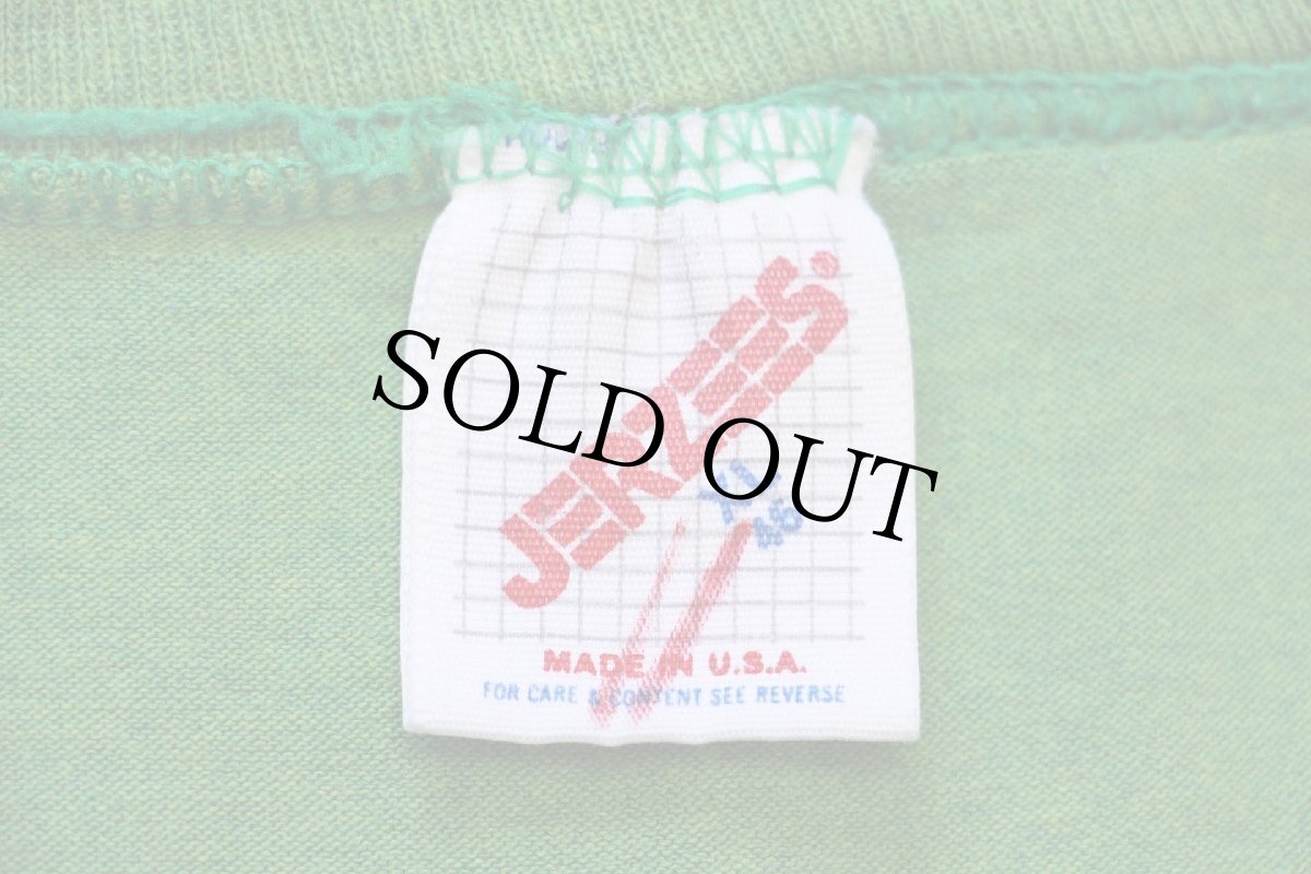 画像4: 90s USA製 MICHAEL WATERS MEMORIAL LEAGUE ブルドッグ マスコット ひび割れプリント Tシャツ 黄緑 XL (4)