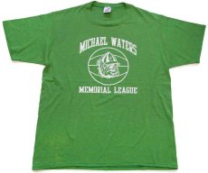 画像2: 90s USA製 MICHAEL WATERS MEMORIAL LEAGUE ブルドッグ マスコット ひび割れプリント Tシャツ 黄緑 XL (2)