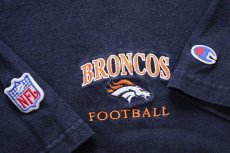 画像4: 00s メキシコ製 Championチャンピオン NFL BRONCOS FOOTBALL 刺繍 コットンTシャツ 紺 L (4)