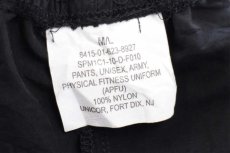 画像6: 10 米軍 U.S.ARMY ロゴ刺繍 APFU トレーニング ナイロンパンツ 黒 M/L★84 IPFU (6)