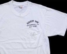 画像3: 80s USA製 ROCKET INN 両面ひび割れプリント コットン ポケットTシャツ 白 M (3)